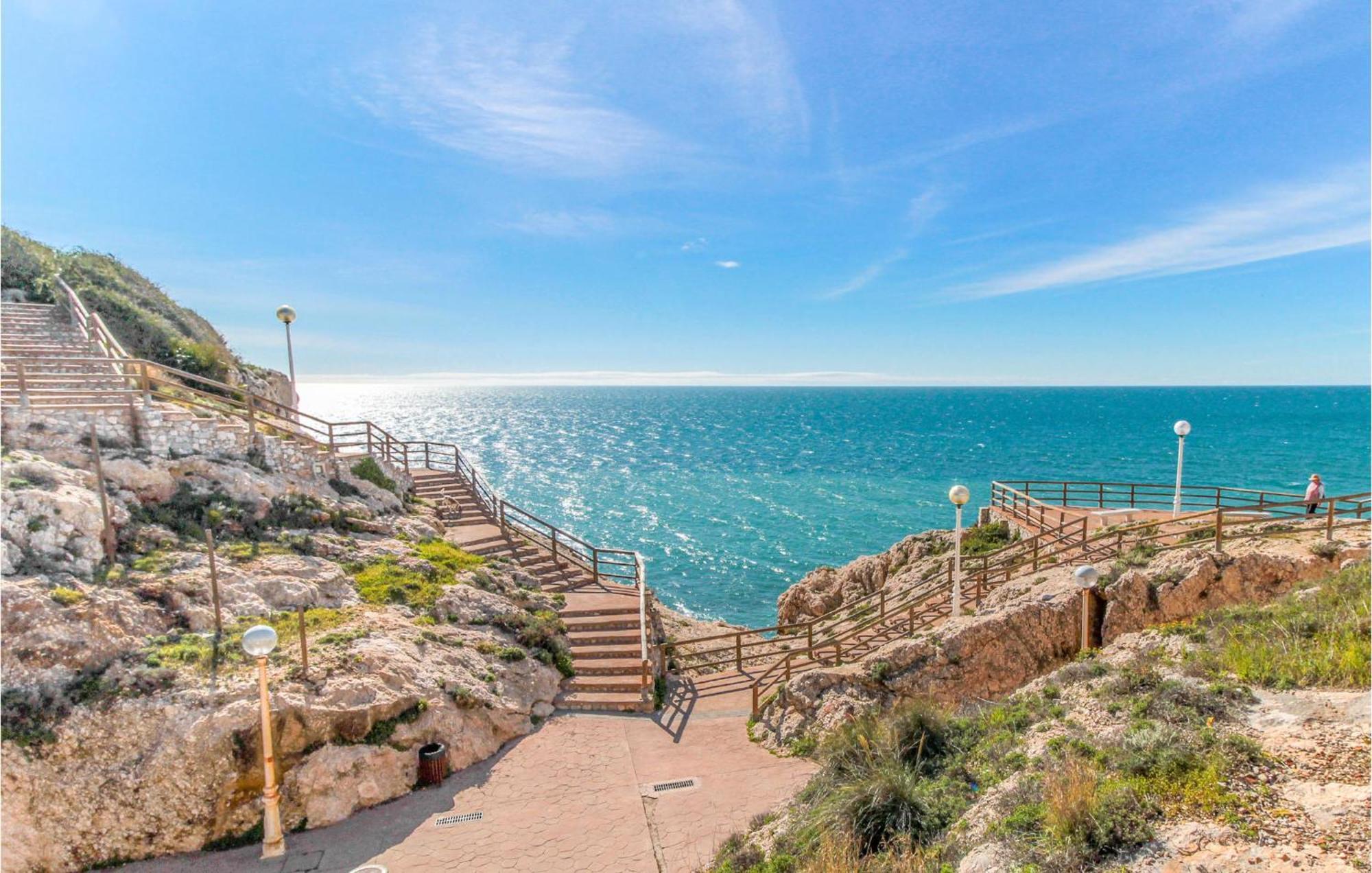 Awesome Home In Cala Del Moral With Kitchen La Cala Del Moral Exterior foto